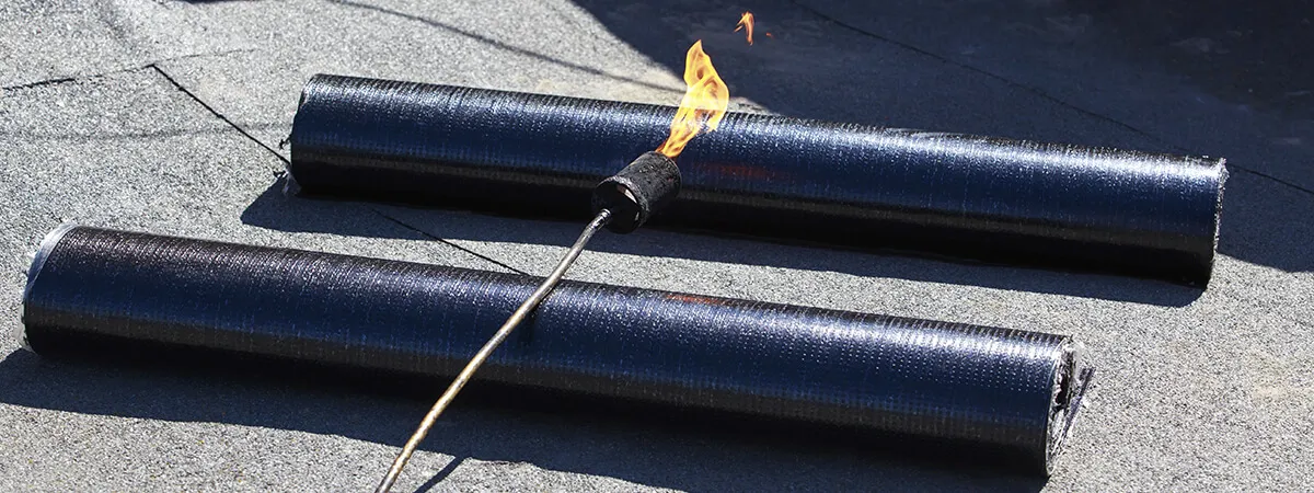 Наплавляемая кровля в рулонах